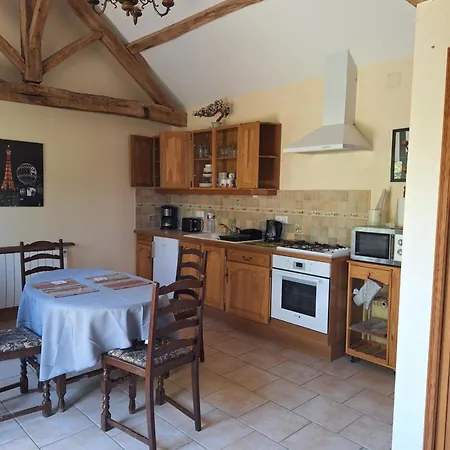 Le Chemin Des Hetres Holiday home