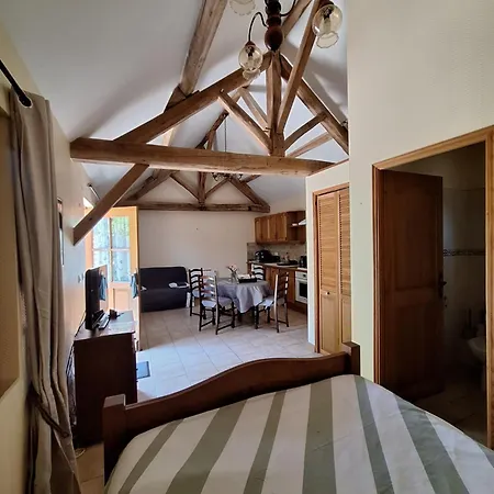 Chemin Des Hetres * Armaille