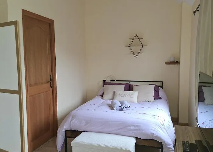 Chemin Des Hetres Apartment Armaille