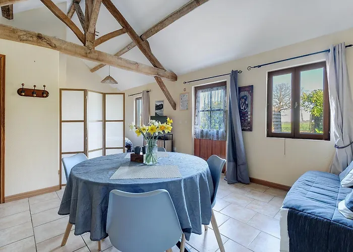 Chemin Des Hetres Apartment Armaille